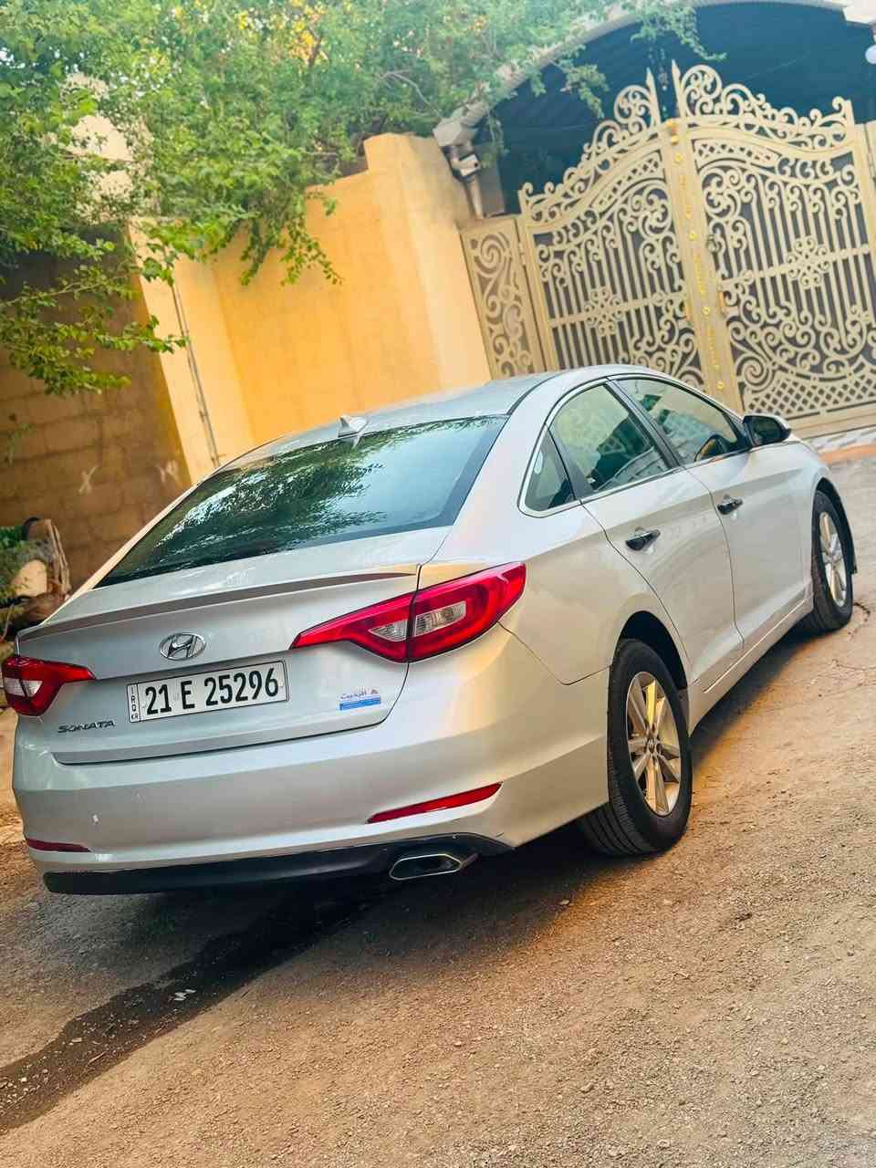 سلام عليكم للبيع سوناتا موديل2016مكينه كير كفاله صدر كفاله تبريد ثلج منضومه غاز جديده سياره كلش حلوه وجديده ومال جناي مبيها برغي نقص بيها صبغ 3قطع بدون دواخل ليبل واحد سياره السعر 103وبيها مجال كلش بسيط العنوان ديالئ بلدروز الاستفسار***********
