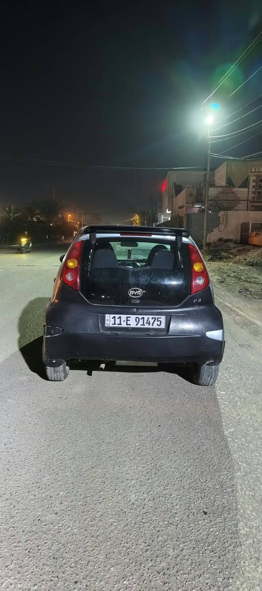 السلام عليكم بي واي دي موديل ٢٠١٢  رقم بغداد انكليزي كفاله من ضربه وصبغ بصمه كير محرك كهربائيات بالجيس تخم تاير حداديه جاهزه للاخير السعر (٢٤)وبيها مجال بسيط   رقمي ***********
