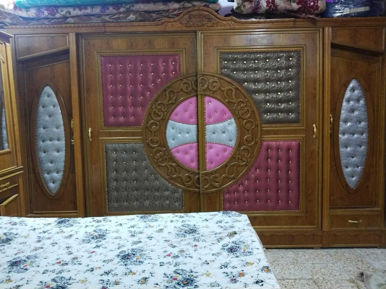 غرفة نوم • جاهزه • نضيفه