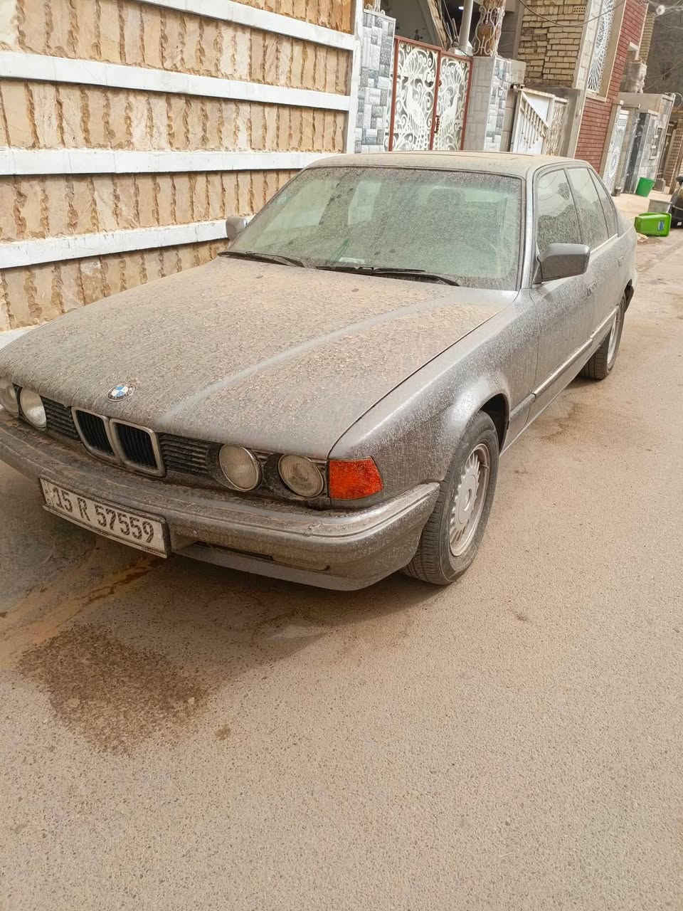 للبيع فقط بي إم موديل ١٩٩٢ سياره تعمير جديد من كلشي ترايك وين ميعجبك رقم أنبار بسمي تحويل مباشر مشروع وطني عنوان بغداد البياع سعر ٥٥ ورقه ***********
