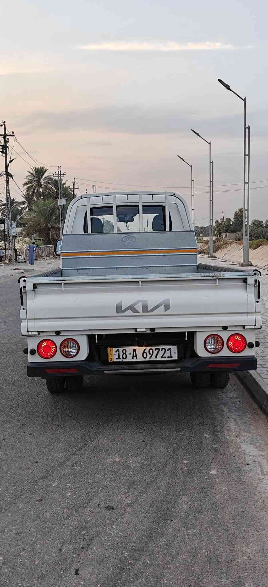 @كيه بنكو 2025 فول كفاله عامه محرك 2700 ماشيه 32 الف سياره جاهزه من كلشي وجديده رقم بابل بسمي سعر 165   
رقم الهاتف ***********
