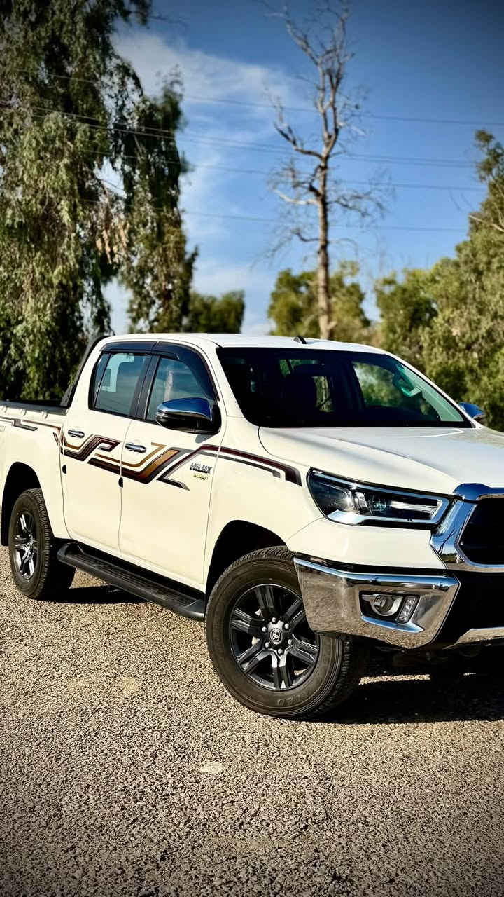 هايلوكس • ٢٠٢١ • رقم دهوك