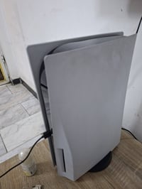🎮 PS5 Disc للبيع 🔥 نظيف وشغال 100% مستخدم سنة تقريبا مابي اي عطل ولا م...