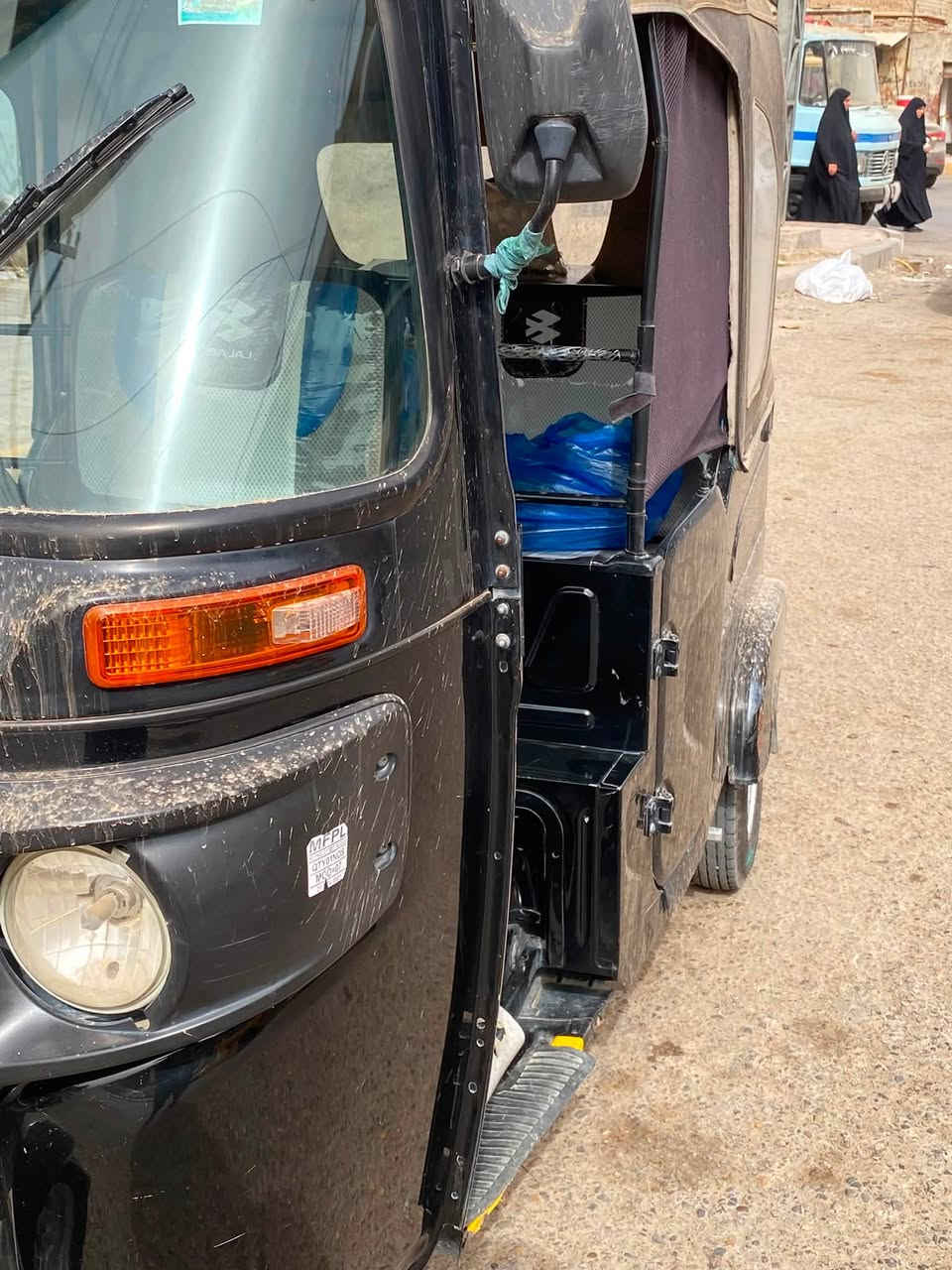 سلام عليكم تكتك للبيع مديل ٢٢ رقم كربلاء بسمي كفاله عامه كشر ومكينه
المكان ناصريه مركز مستعجل عل بيع 
للاستفسار الاتصال ***********
لا خاص ولا واتساب 
السعر ٨ و٧٠٠
