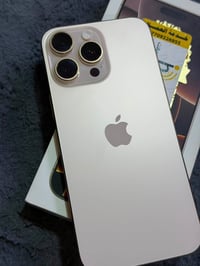 للبيع ايفون 16 برو ماكس ذهبي لونه المميز   ذاكره 256 بطاريه 100🔋مشحون ...