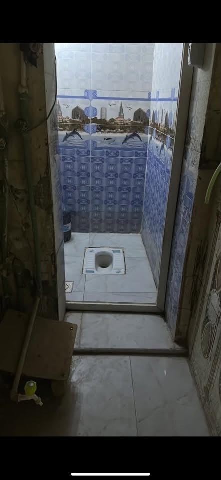 بيت للبيع حي اور ثانيه شارع السبيس  ١٠٠ طابق واحد عكاده واجهه خمسه ونزال ٢٠ السعر ١١٠  بيه مجال او على مبادره ١٢٥ رقم هاتف ***********
