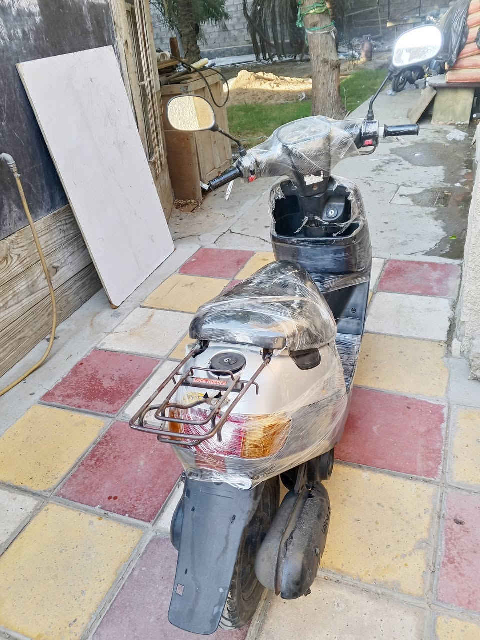 بطه 60 • باتري • تاير امامي