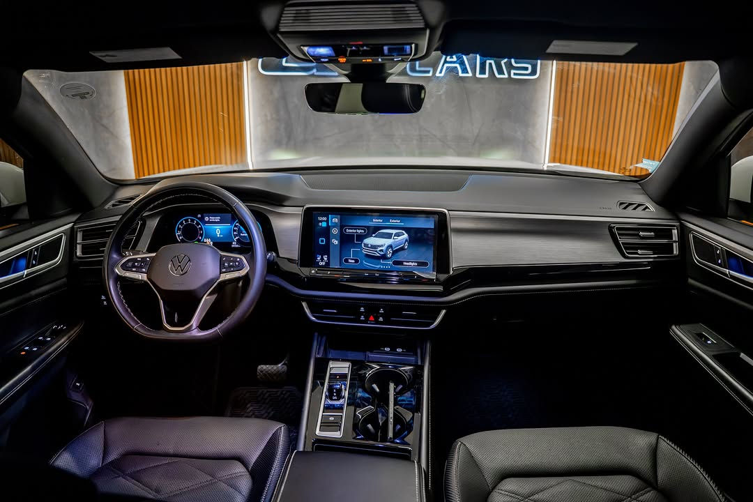 عربي / كوردى

Volkswagen
موديل: Atlas Cross Se 4motion
سنة الصنع: 2024
المسافة المقطوعة: 59,000 ميل
السعر: 26,500$

Volkswagen
مۆدێل: Atlas Cross Se 4motion
مۆدێلی ساڵ: 2024
ماوەی ڕۆیشتن: 59,000 میل
نرخ: 26,500$ 🔥🚙

#gt_cars_duhok
