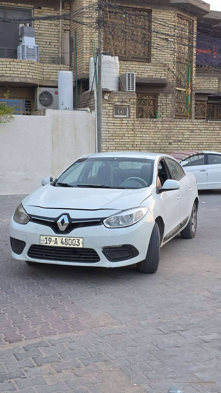 @السلام عليكم سيارة للبيع رينوفلونس ٢٠١٦الگير گايم cvt ابيعها على وضعها  السيارة تشتغل  التبريد الشغال السيارة بأسمي تحويل مباسر ***********
***********
