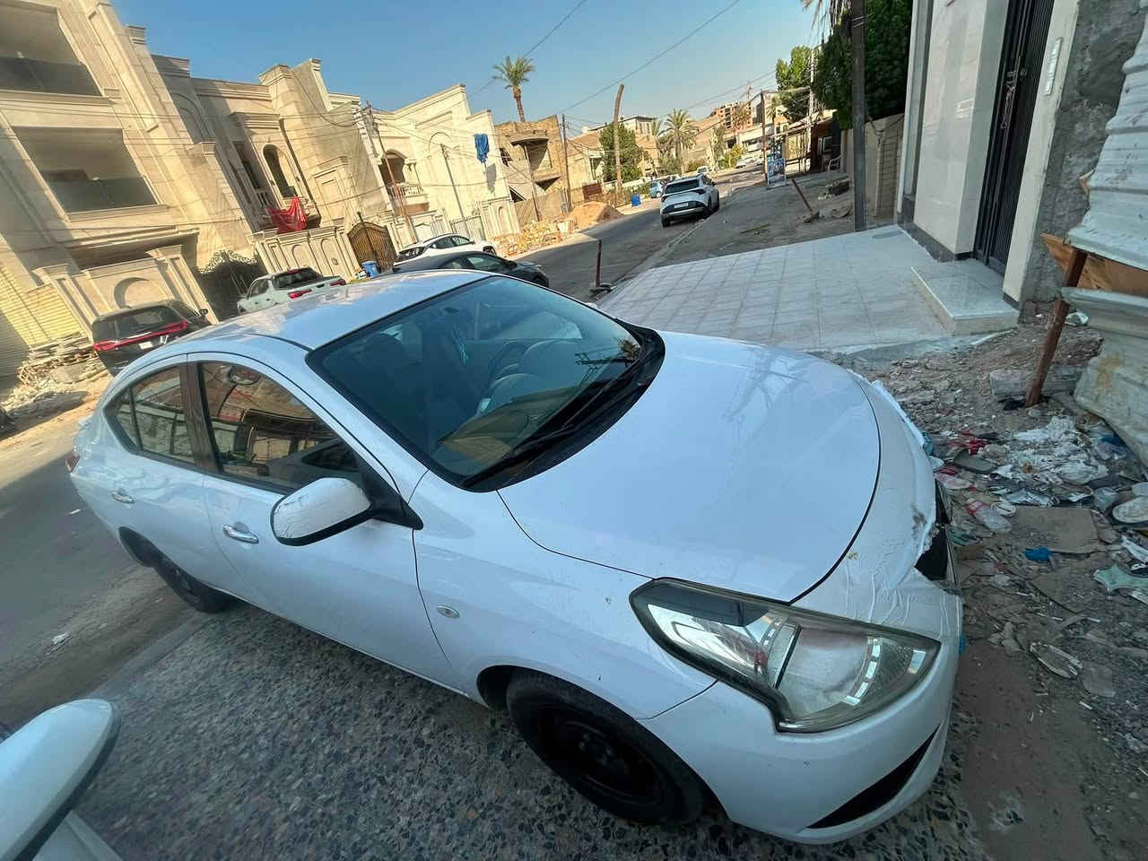 السلام عليكم 
نيسان سني البليته الزاكه 
موديل 2019
ماشيه 60الف كليو متر
مابيهه لا صبغ ولا تبديل عده هاي الشخوط الي بلباب
السعر:100 $
رقم الهاتف: ***********
