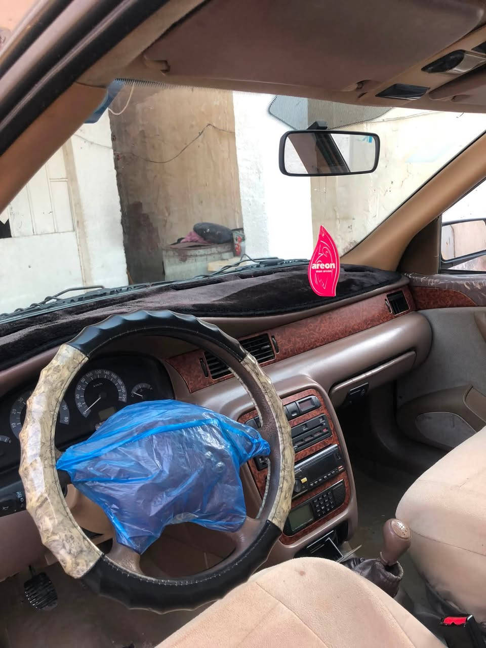 السلام عليكم سمند موديل 11 مشروع وطني مصفره هيئه وغرامات سياره خير من الله .. 30 وبيها مجال قليل 
اتصل *********** مكاني ميسان قضاء المجر
