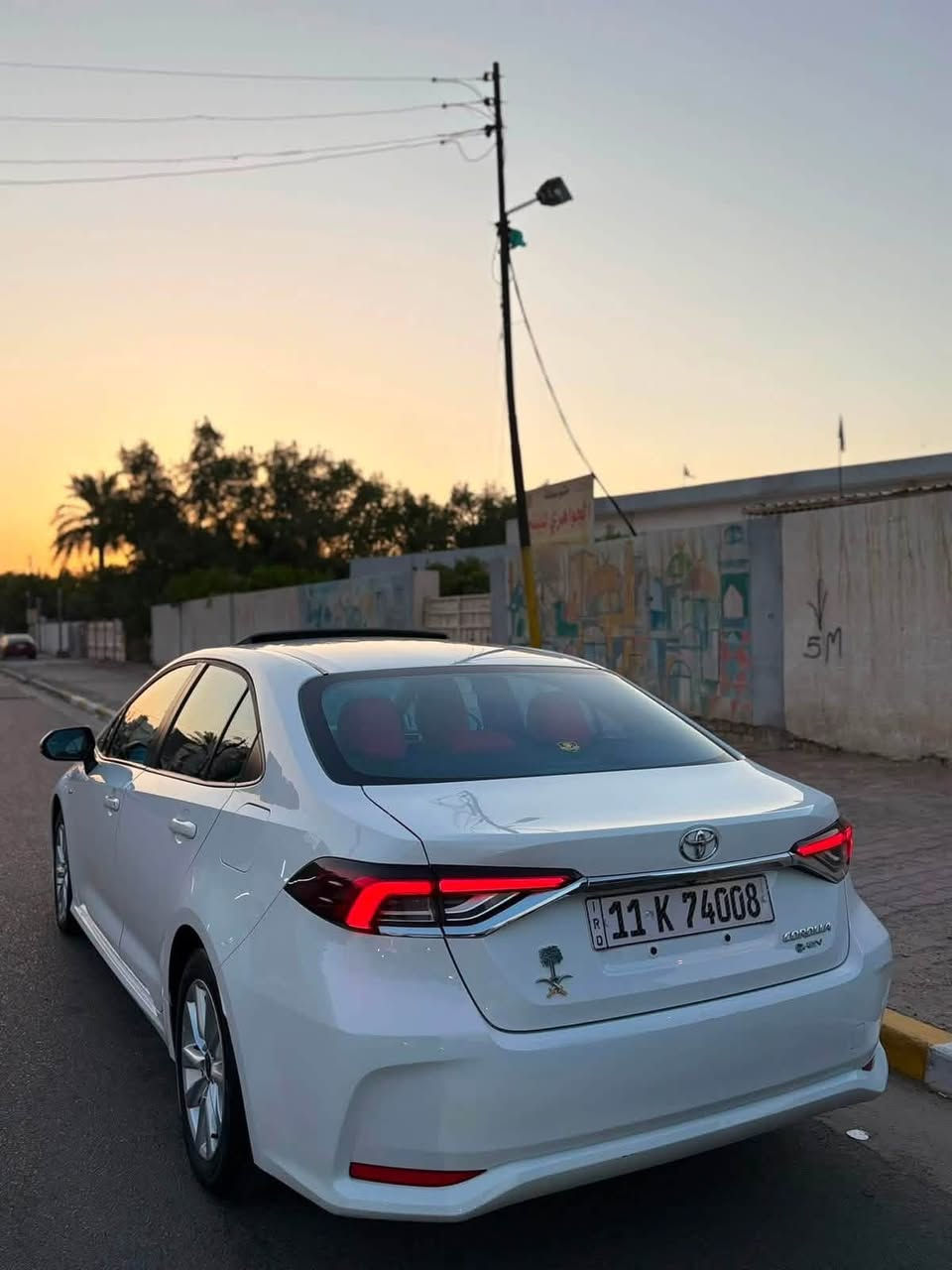 كورلا 2025
رقم بغداد ماشية 17000 

شكل الخليحي 

أبرز المواصفات: داخل الاحمر وكشن الكهرباء 

✅ محرك 1800 هايبرد

✅ مقاعد جلد

✅ تشغيل بصمة + دخول ذكي

✅ تحكم كامل من الستيرن

✅ شاشة أندرويد تدعم Apple CarPlay

✅سبايدر خلفي بلادي

✅ دشبول ديجيتال

✅ تبريد قطعتين (أمامي وخلفي)

✅ كاميرا خلفية

✅ منافذ USB أمامي وخلفي

✅ ويل كاب قياس 16 إنش

✅ لايت أمامي زينون + كشافات أمامية

✅ فتحة سقف (سلايد روف)

✅ رادار أمامي + تحديد مسار

✅ مثبت سرعة + 3 أنظمة قيادة

✅ هاند بريك بصمة + نظام EVE Mode

✅ إشارات على المرايا الجانبية

                البيع النقد او المرواس

                  لا يوجد نظام اقساط

📍بغداد الكرخ 

***********
