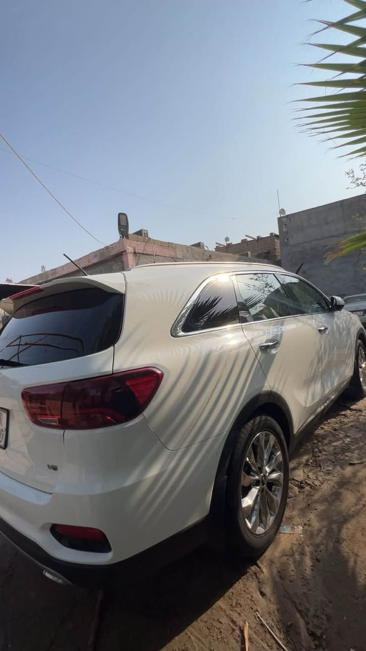 سونتر ٢٠١٩ سنوية ورقم جديدة كفاله عامه السياره من اي ضربه  ماشيه ١٣٧km عنواني بصره
*********** للاستفسار
