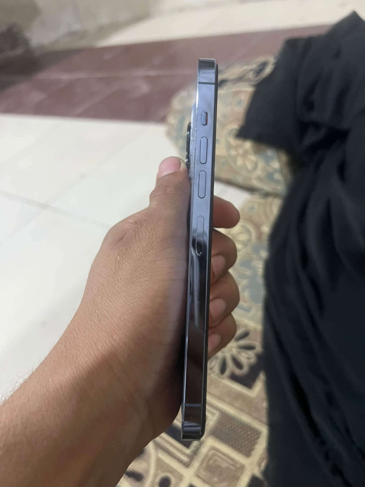 آيفون ١٣ برو ماكس • شاشة اصلية • بطارية ٧٦٪