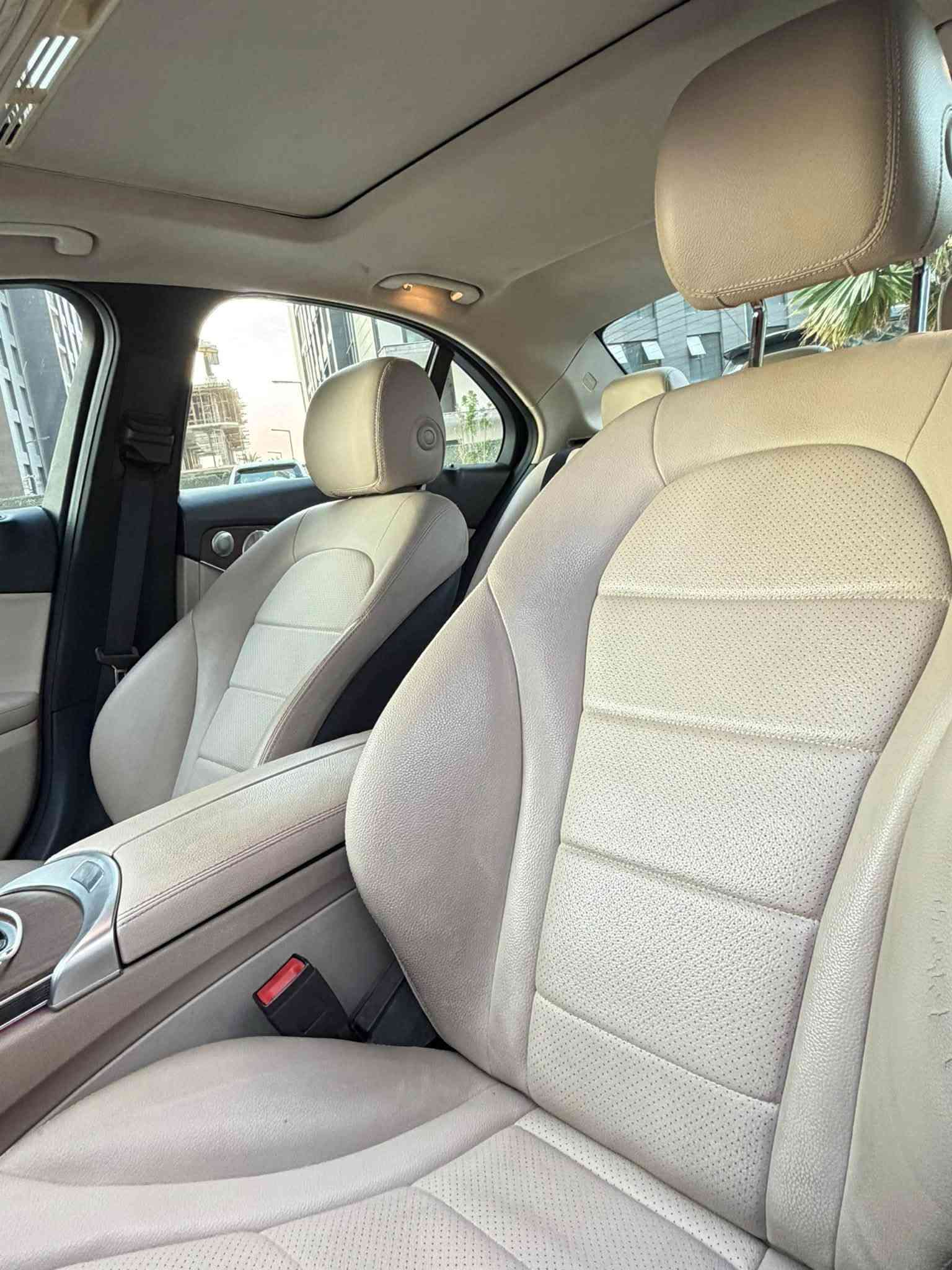 السلام عليكم
للبيع Mercedes C300 2021
سلايد
ماوس
داخل الوان ٦٤ لون 
كشنات تدفئه
كشنات كهرباء
رادار امامي
رادار خلفي
نقطه عمياء
كيجات دجتل( ٣ ثيمات) 
جنطه كهرباء
لايتات زينون ٨ عدسات
اوتو بارك
تحديد مسار
سستم سماعات برومستر
كار بلي
شاحن وايرلس
بصمه ابواب
بصمه تشغيل
داخل بيج
ويل 18

ماشيه 50الف
السياره وارد امريكي كلين تايتل ( بدون صبغ وبدون بارد وبدون تبديل ) تقرير مياه امطار
السعر 18.800$
مكانها اليرموك
للاتصال ***********
