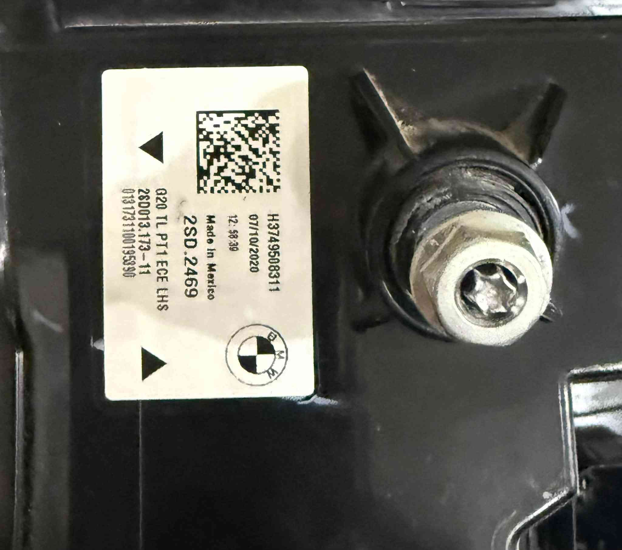 باك لايت • اصلي امريكي • يناسب BMW ٢٠١٩-٢٠٢٦