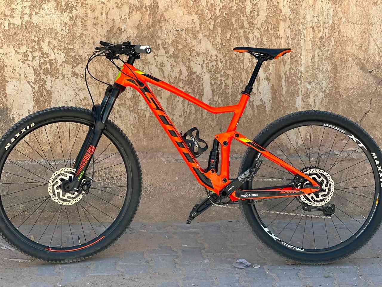 Scott spark ⚡️ 960 alloy super light
السلام عليكم الغوالي متاح 🧡
سكوت سبارك 960
قياس حجم 29 L
سستم سرام Sram NX 12x1
البريكات شيمانو هيدروليك

ستيرن وركبة وسرج ودروبر ماركة ساين كروز syncros
دبل امامي روك شوك rockshox judy
دبل خلفي fusion
قفل فتح تحكم ستيرن
تايرات ماكسزز Maxxis
قبضات odi
للسعر والاستفسار خاص او ***********
