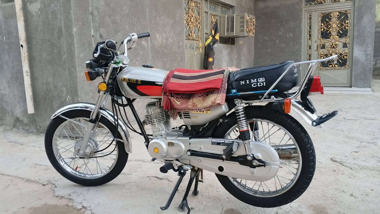 سلام عليكم  للبيع 🔥نامه متياز موديل 26 🌹كفاله عامه لون مميز سلفري😎دراجه بحالت وكاله ربع مذب عليه شيال ربع 😍سويج شلامجه، 3 احرف دراجه جيس مكاني بابل سده الهنديه ***********
