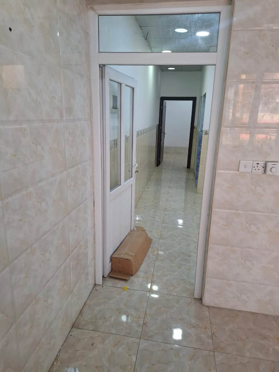 كركوك 

دار لليجار  طابق ثاني 

مساحه ١٠٠ 

العنوان _تسعين قرب جامع عقبه بن نافع 

إيجاره ٢٥٠ 

للحجز أو للاستفسار _ ***********
