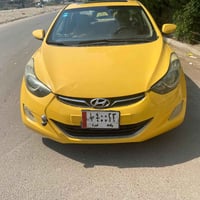 لنترة 2012 بيها طخه خفيفه بجاملق الخلفي اليمنى رايدها ب 93 وبيها مجال ...