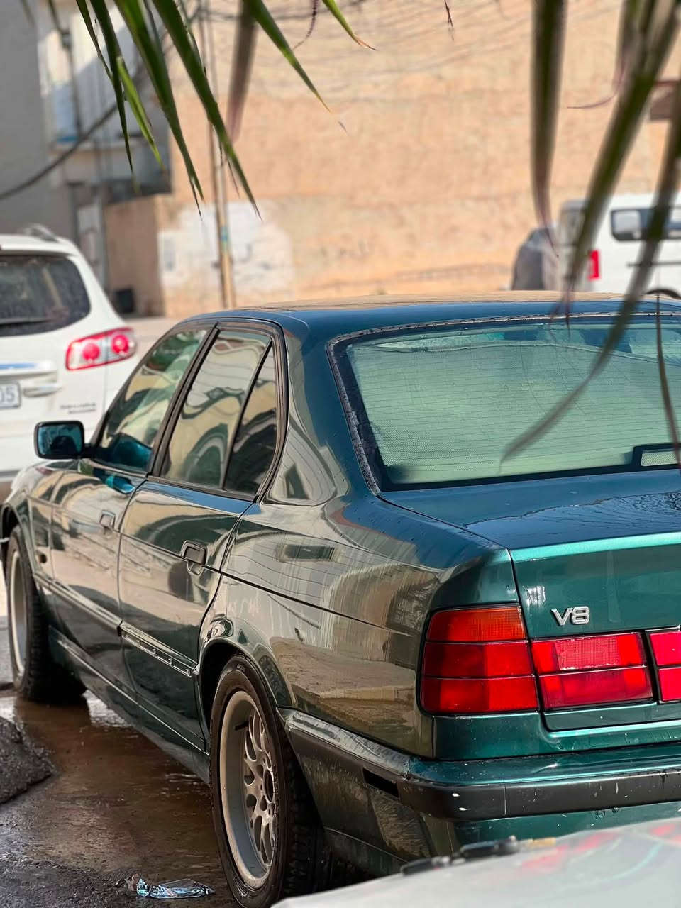 بي ام حجم 530 للبيع موديل 1995 حجم محرك 30 V8 سياره فول مواصفات كير توماتيك محرك كير شرط طخم تايرات جديد طخم امامي وخلفي جديد سياره جاهزه 
سياره بسمنه رقم جديد مسطره نينوى 
مكان موصل
فقط بيه ملاحظه بوند ودعاميه يرادله صبغ 
سعر 68 وبيه مجال 
***********
