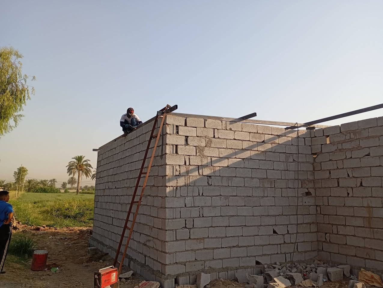 حداده
بأسعار تنافسيه مستعدون كافه انواع الحداده 🧑‍🏭
ابواب 🚪شبابيك 🪟كرفانات🏪سقايف كيسبان ✅
محجرات ✅غرف سندويج ✅سياج خارجي ✅
مراجيح ✅قمريات مطابخ ✅يتوفر لدينا احدث الديكوارت
العمل جميع المحافظات (***********)(***********)
