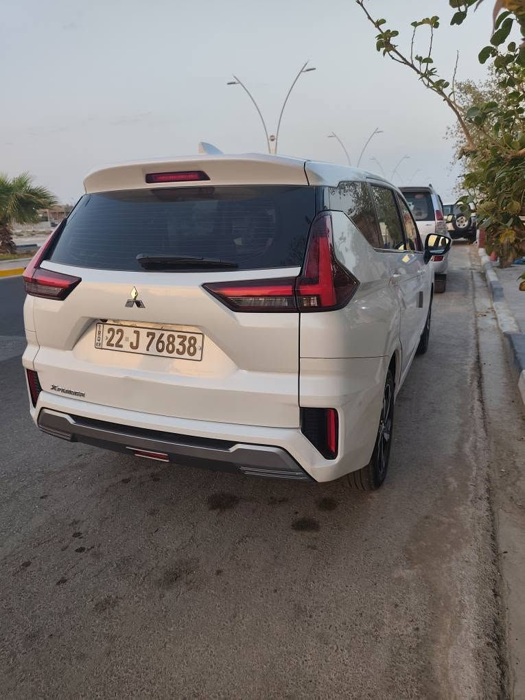 مستوبيشي اكسباندر ياباني محرك ١٥٠٠ تنفس طبيعي بانزين عادي موديل ٢٠٢٣ سياره عائليه ٧ راكب بيها بارد مكانين شوف العين ماشيه 38 الف سياره اقتصاديه بشكل مكاني البصره الزبير *********** و متوفر واتساب البصرة, العراق
