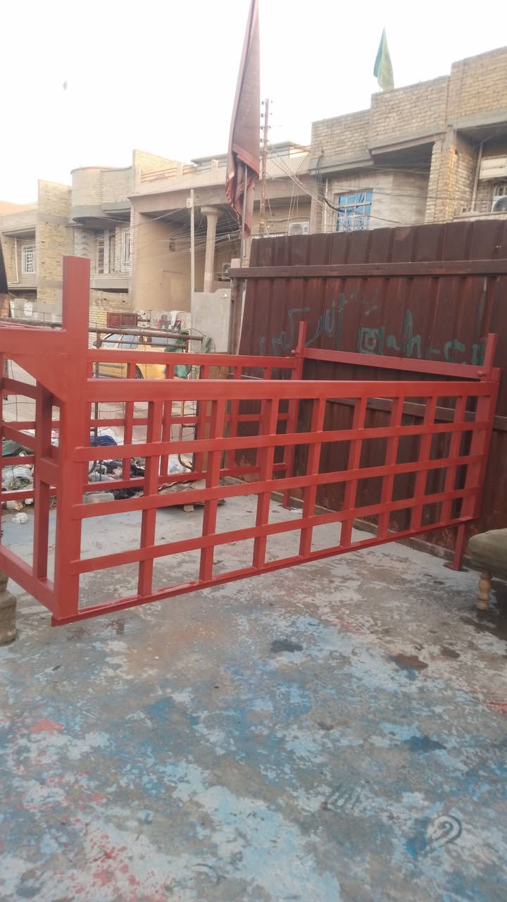 بيع محجرات تفصال درجة اولة سماكة الحديد ٢ملم كية نثية فقط مكان بغداد بادارة علي الجميلي ***********
