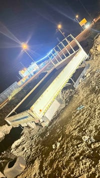 بدي كامل هو والمحجر الجادر مالته 2016 والثاني بدي فقط 2011 للبيع رقم ا...