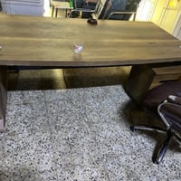 ميز كتب • كورسي • دهوك بروشي