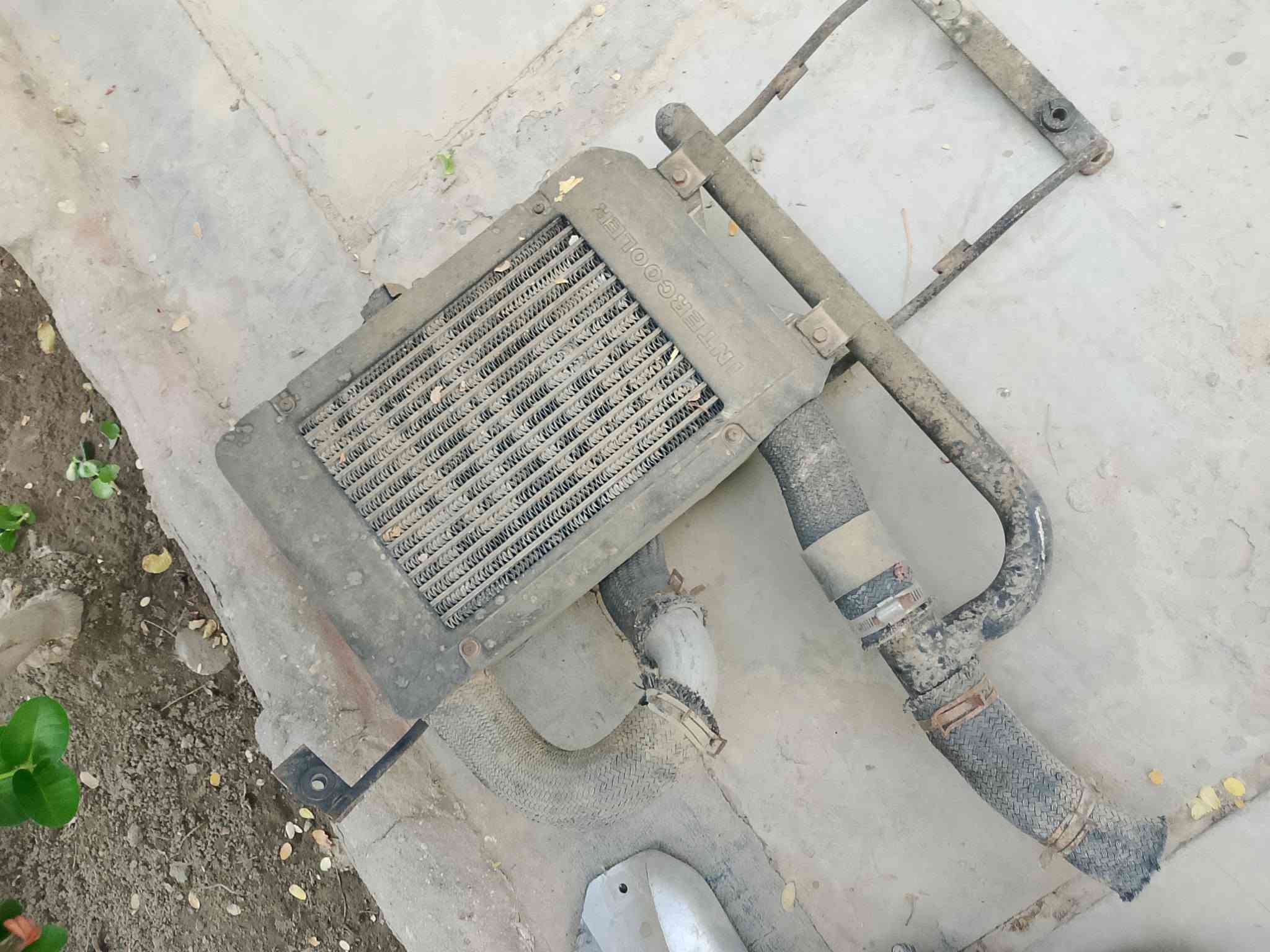 غراض باجيرو • ديوانيه • مفرد