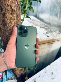 آيفون ١٣ برو ماكس • ١٢٨ • بطارية ٨٢