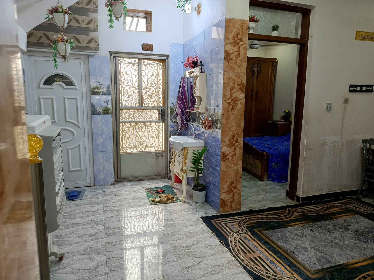 للبيع المساحة 98 متر
الواجه٧  

نزال١٤

بناء طابوك نوعية جيدة 
الستارة مال السطح بلوك

الاساس رفت شغل درجة اولى حصيرتين وجسور 

سقف  الطابق الاول والثاني درجة اولى جسر ورباط 

اربع غرف نوم كبار 

الخدمات متكاملة

فرع مغلق 

مجاري جيدة 

ماء جيد 

كهرباء 

تأسيس الكهرباء ممتاز 

طابو سند ٢٥  مكاتبة وانذار محكمة من الشرعي  الموقع مقابل الجزيرة السياحية شارع سيد محمد المبرقع قبل البزل 

ملاحظة ،،، الطابق الثاني والبيتونة  والسطح نقص تطبيك ارضية  ومحجر درج  

استفسار اتصل ***********
