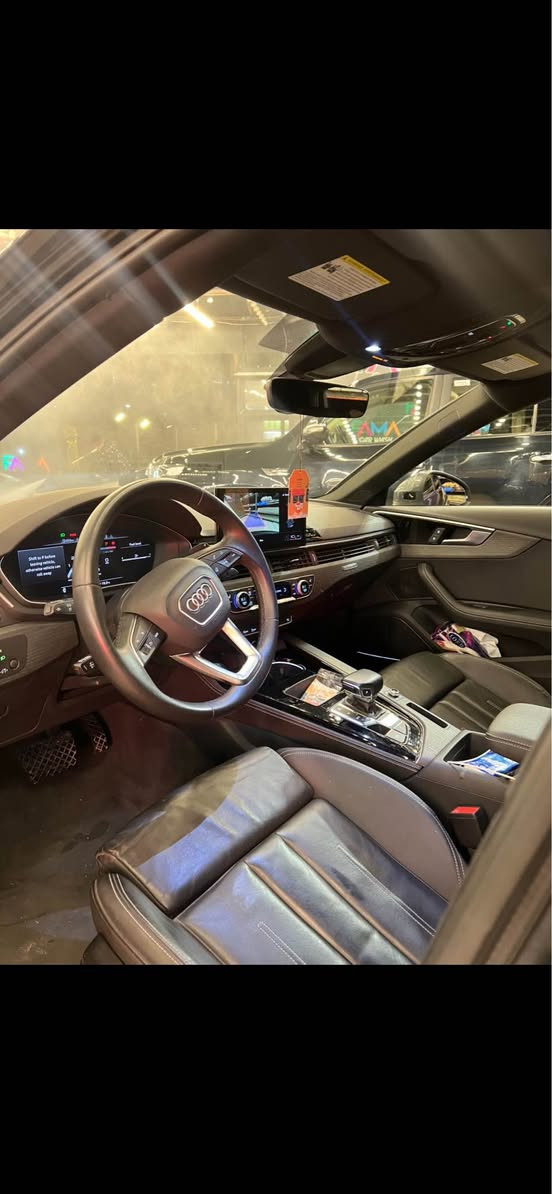 Audi A4 2023 Sline Quattro full 
محرك ٢٠ توربو
صندوق و  بابين صبغ بدون دواخل ..بجم كبس،ارباك بس دكمة طاگ،٤١٠٠٠ ماشية،مواصفات فول فول، 
موجود بدهوك
***********
 سعر ١٩٠$$
رقم و سنوي جديد
خمس كاميرا و رادار امامي و خلفي و جانبي
بصمة و سلايت و شحن وايرلس 
كوشن جلد و خزن و امامي و خلفي هيتر و ستيرن هيتر
وبعد هواية مواصفات دهوك, العراق
