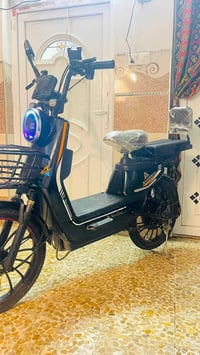 ماطور شحن • ٥ بطاريات • شغاله