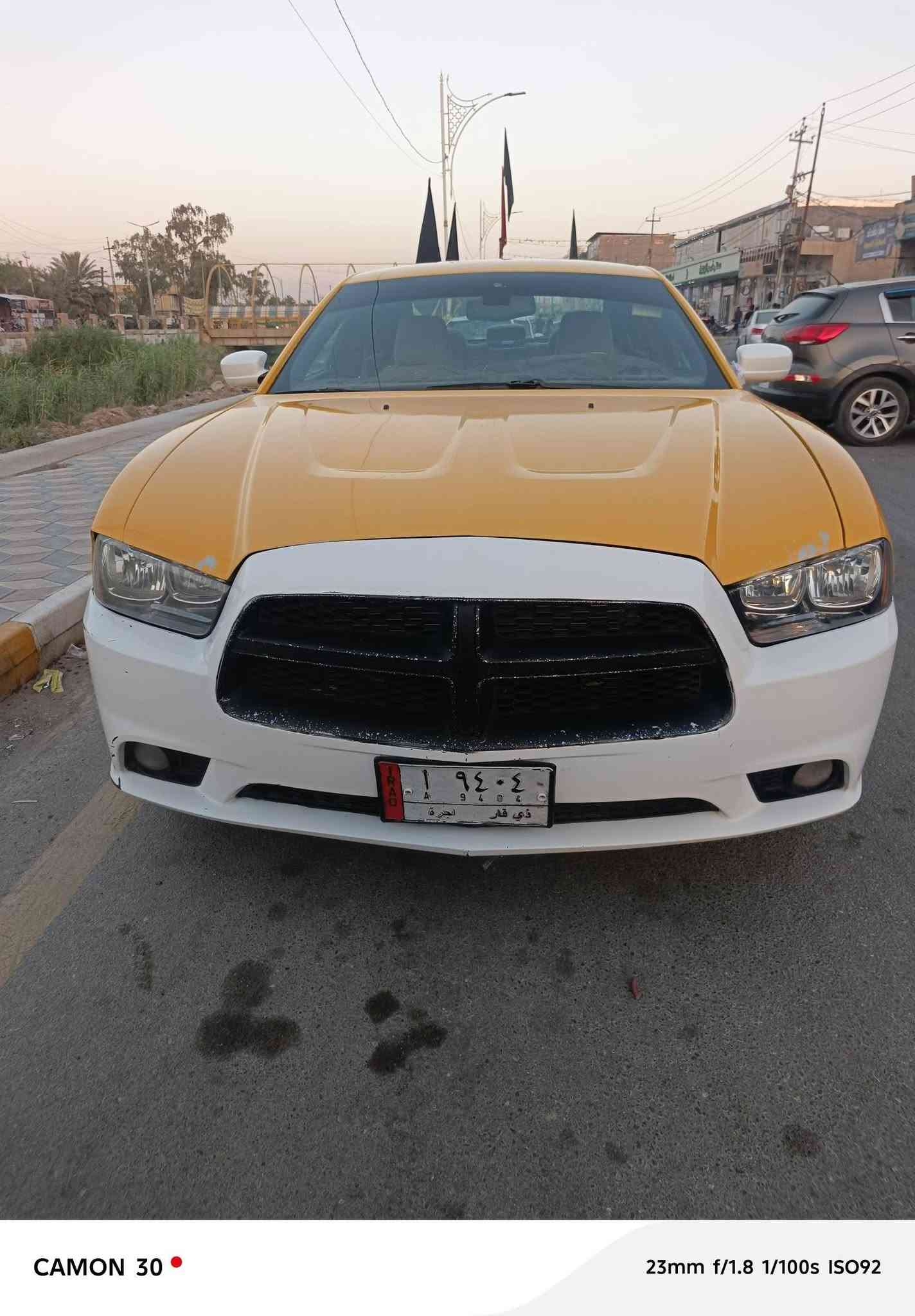 سلام وعليكم جارجر للبيع سياره بيها ضربه جنطه ماعابره بس دافعه لجاملغات منضومه تبريدجديده عربانه جديده حداديه خلفي امامي جديده طوبه والله كهربايات كلها شغاله شلع مكينه بيها تنقيص بسيط كير عصاء جديد تخم تاير جديده والله صارله شهرين من شديته سياره ماتخسر عليها الف دينار خطها ناصريه بغداد مطلوبه هيئه 150الف ومطلوبه غرامات مليون وربعميه 1420 ينزلن من سعرها مداور شوكت ميعجبك سعرها 125 مكاني سماوه مركز***********

نص مكتوب في الصور:
- CAMON 30 • 23mm f/1.8 1/67s ISO150
- CAMON 30 • 23mm f/1.8 1/50s ISO111
- CAMON 30  23mm f/1.8 1/67s ISO111
- CAMON 30 • 23mm f/1.8 1/67s ISO101
- CAMON 30 • 23mm f/1.8 1/100s ISO98
- CAMON 30 23mm f/1.8 1/100s ISO123
- CAMON 30  23mm f/1.8 1/100s ISO92
- CAMON 30  23mm f/1.8 1/100s ISO80
- CAMON 30  23mm f/1.8 1/100s ISO100