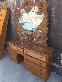 تاج سوري • خشب ثقيل • نضافه
