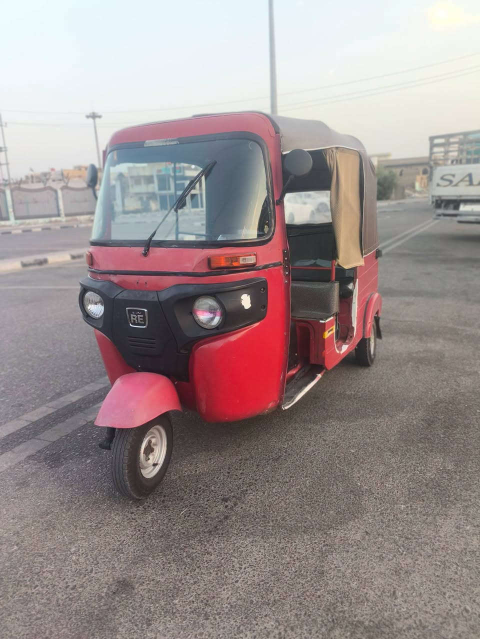 سلام عليكم مديل 18 سنويه سنويه كشره ما بيه معجون مكينه مجفته لا تنقيص ولا تبخير السعر 4900 وبيه مجالللل ***********
