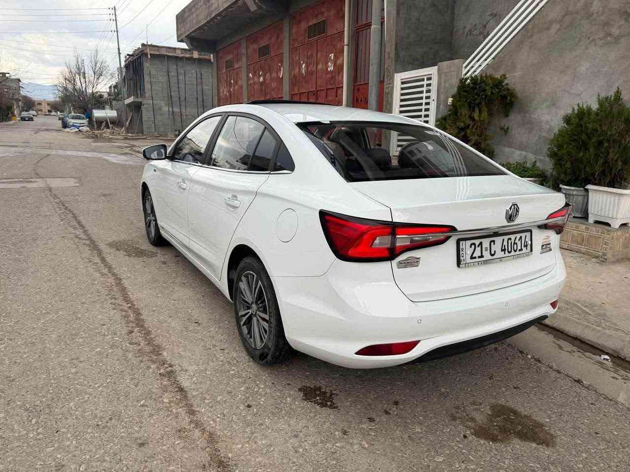 MG5 2024 lexury
فول مواسەفاتە تەنها 20 هەزار چووە 

هیچ بۆیاخ و ساردێکی نیە

تاقم کوشن و گاعی بۆ کراوە

سەنەوی و نوێیە و بەناوی خۆمەوەیە 

نرخی گەلا113مەعمەلە

***********

***********
