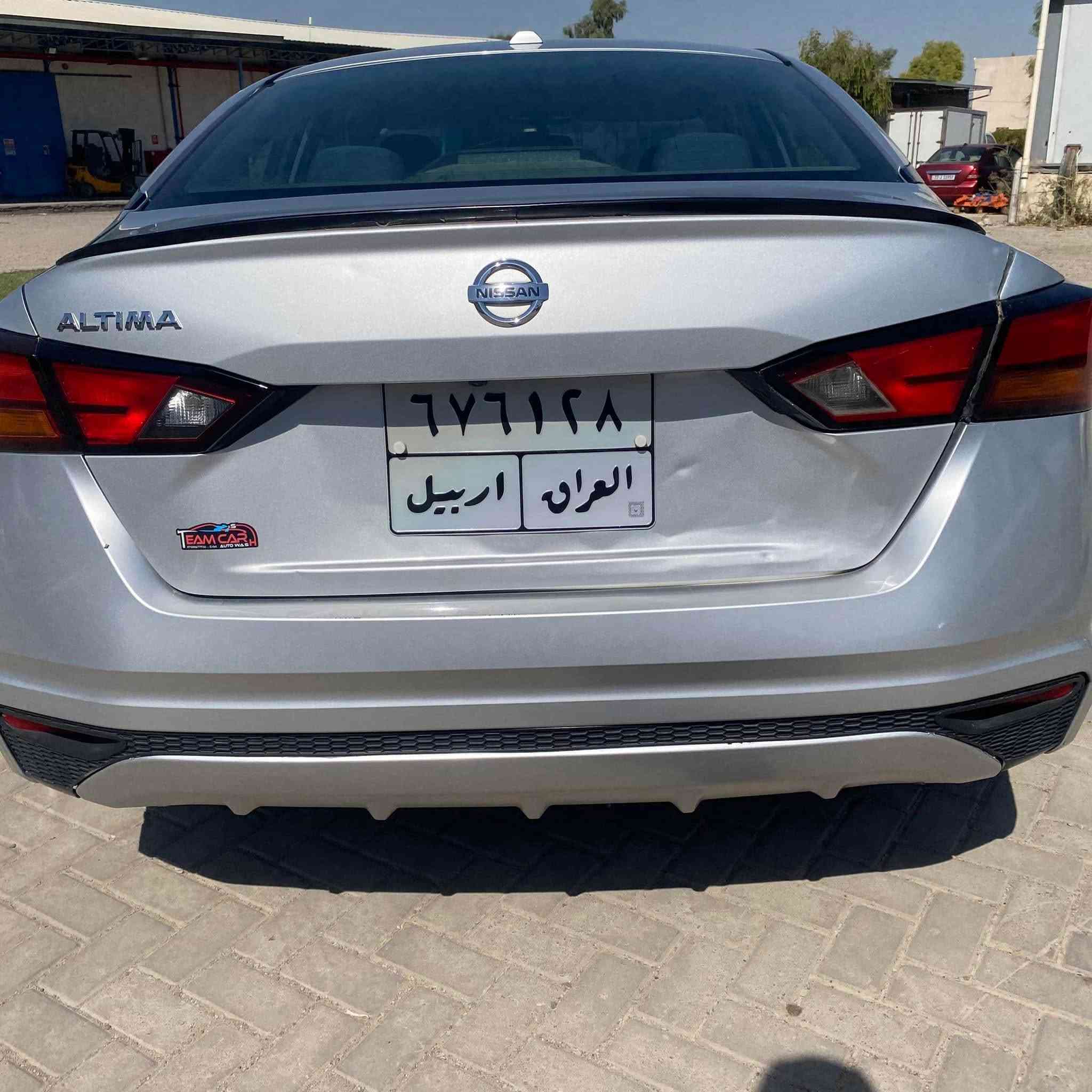 السلام عليكم 
للبيع التما 2019

حادث خلفي 2 قطع صبغ + تصليح في حوض الصندوق/4 اماكن تصليح بارد بجم كبس بدون ايرباك 
الميكانيك + الصدر +التبريد + المكينه كله جديد 
ماشيه 153 الف كيلو 
كشن كهرباء /كامره/ بصمه /تشغيل عن بعد /رادار /تحديد مسار /بصمه ابواب 

السعر 117 $
مكان السياره اربيل 
تحويل او وكاله اني حاضر 
***********
