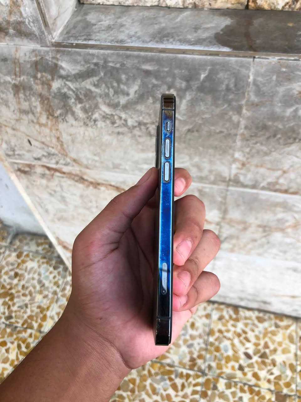 12 برو فقط
بطاريه 75
ذاكره 128
 شبكه مال خط مابي 
مبدل شاشه اصليه نوعيهGx
ومبدل ضهر فقط
وبي فطر صغير حوالي الكاميرات وما ماثر نهائي عل كاميرات

و باقي موضح بل صور

للبيع السعر150
للتواصل واتساب فقط ***********
مكاني موصل جانب الايمن
