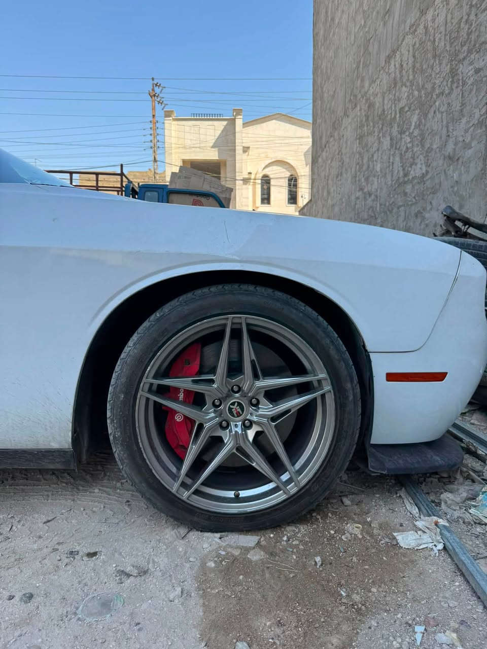 السلام عليكم تخم ويل نظيف حجم ٢٠ للبيع بدون تاير ب٤٥٠ الف مكاني هي جهاد
***********
