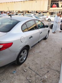 رينو فلكوس • ٢٠١٣ • اوتوماتيك