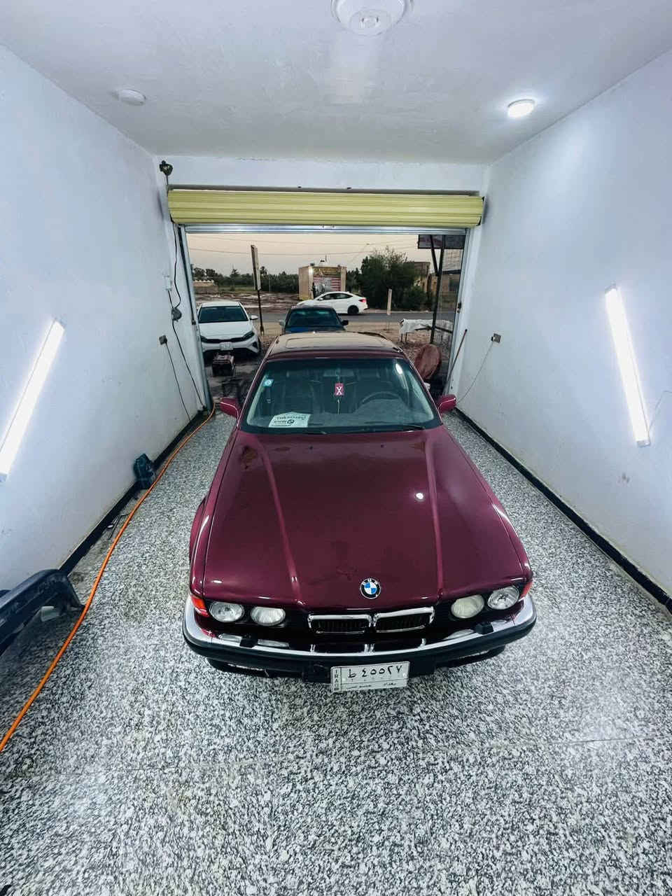 للبيع BMW  735 1991
رقم بغداد سنويه جديده
مكينه وكير جدد
حداديه كله جديه
تخم ويل وتاير وجديد مال حاويه
غرفه جديده
تبريد ثلج
كهربائيات كله شغاله 
سياره هستوه طالعة من الصباغ
جاهزه ما ناقصه شي 
مكاني ديوانيه
السعر 63 وبيه مجال
للاستفسار 
***********
***********
