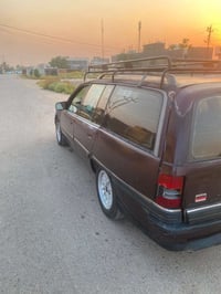 اوبل اوميغا • ١٩٩٣ • محرك ٢٠٠٠