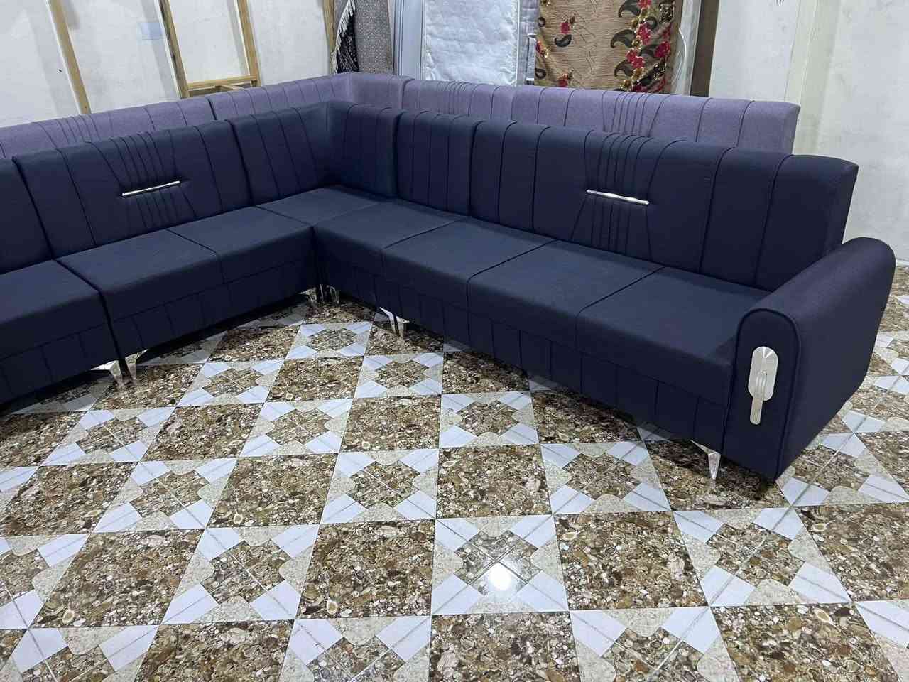 بؤ فروشتن
بةكار نةهاتوة
دةسكردةخسوسيية
١٠ نةفةريية
***********
