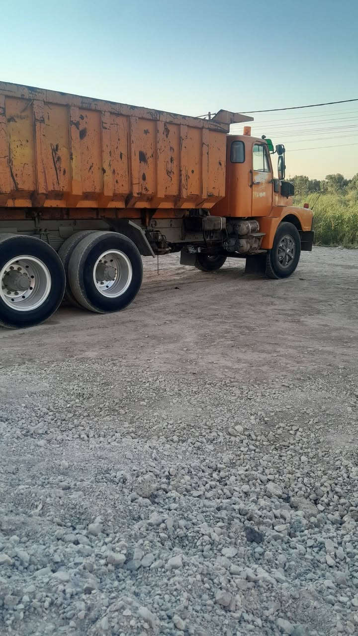 السلام عليكم فولفو 82 بلادية رقم دولي بأسمي مشروع وطني سنوية جديدة محرك N10 لا صرف لا بخار ستندر جاهزة للعمل العنوان واسط الصويرة *********** ***********
