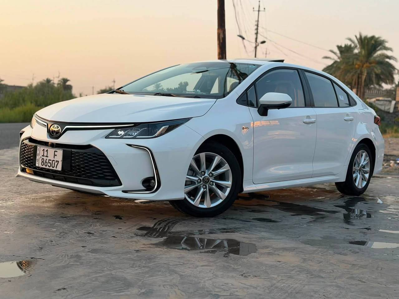 تويوتا كورلا الشكل الخليجي 2025 هايبرد تجميع الصين زيرو  ماشيه ٤٠٠٠زيرو ✅✅✅بغداد
المواصفات 💕💕💕😍 
مرقم بغداد
 4 كاميرات نظام التسجيل والخزن ٣٦٠ درجة  الرؤيه الشاملة 🔜🔜🔜🔜🔜🔜 
ملاحضة ٢/دبل لد شباكled    🔜🔜🔜🔜🔜🔜🔜🔜🔜 تسجيل كامرات 
أبرز المواصفات:       
✅ محرك 1800 هايبرد
✅ كرسي كهربائي + مقاعد جلد بلاديه 
✅ تشغيل بصمة + دخول ذكي
✅ تحكم كامل من الستيرن
✅ شاشة أندرويد تدعم Apple CarPlay
✅سبايدر خلفي بلادي
✅ دشبول ديجيتال
✅ تبريد قطعتين (أمامي وخلفي)
✅ كاميرا خلفية
✅ منافذ USB أمامي وخلفي
✅ ويل كاب قياس 16 إنش
✅ لايت أمامي زينون + كشافات أمامية
✅ فتحة سقف (سلايد روف)
✅ رادار أمامي + تحديد مسار
✅ مثبت سرعة + 3 أنظمة قيادة
✅ هاند بريك بصمة + نظام EVE Mode
✅ إشارات على المرايا الجانبية
لاستفسار يرجى الاتصال على
***********
مكان بغداد

