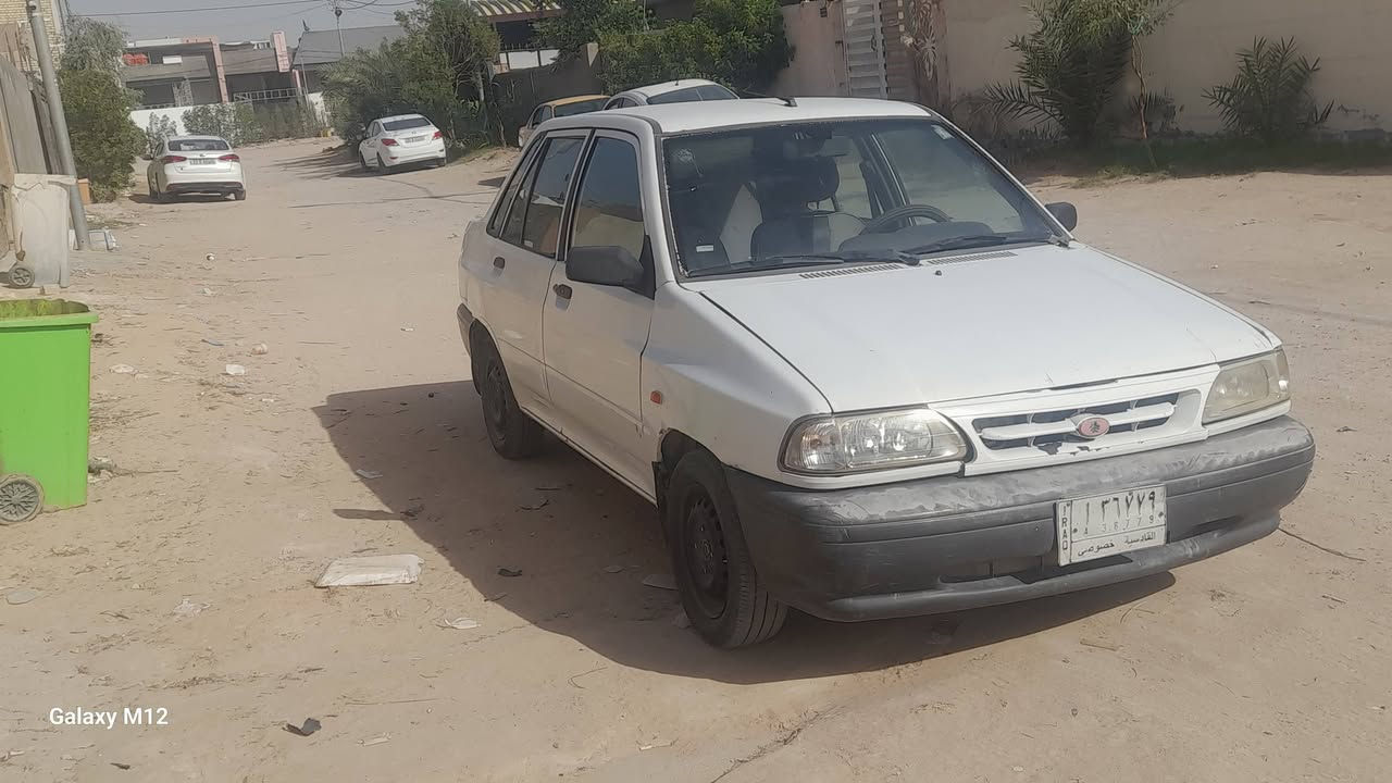 السلام عليكم  عندي سايبه للبيع مديل 15 جاهزه سياره تبريد حداديه سنتر لوك بيها سويجين مالكه نجف بيها جاملغ وبنيد تعديل مكان سياره نجف سعر 35 سياره نضيفه ميحتاج ذب عليها  لتواصل *********** بي بس واتساب

نص مكتوب في الصور:
- Galaxy M12