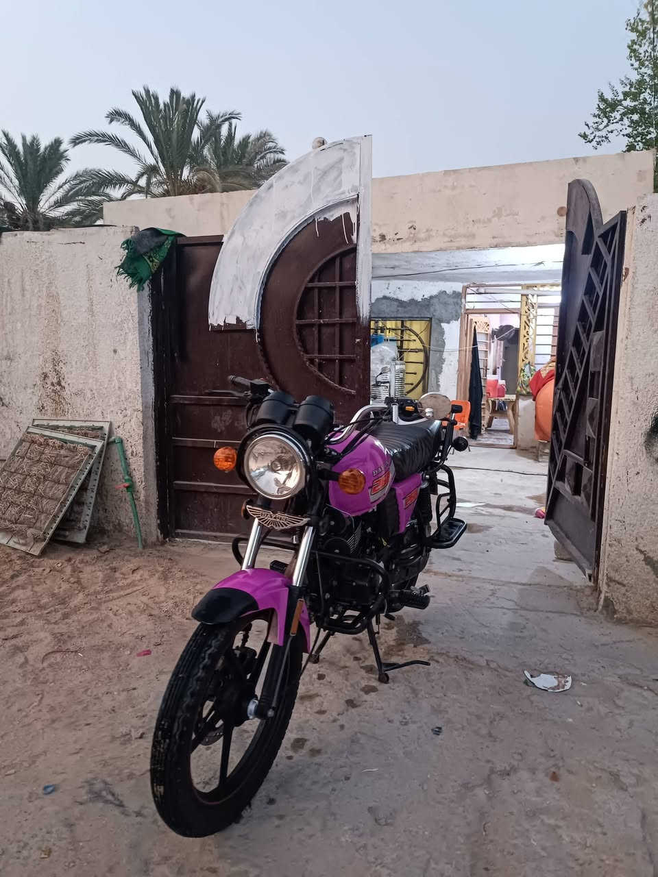 سلام عليكم شلونكم يابه
دراجه دايون نفخ للبيع 

مكينه 200

موديل 22

اصوليه الدراجه اكاتبك وين ميعجبك

لون بنفسجي 🟣🟣 مميز

دبلات جديده 

كابريته جديه 

دبل اشاره 

صالنصه مفلتره 

مكينه خير من الله 

وين ميعجبك اطلع بيها 

مكاني كربلاء الحر 

السعر 1750 وبيها مجال للشراي 

رقمي ***********

